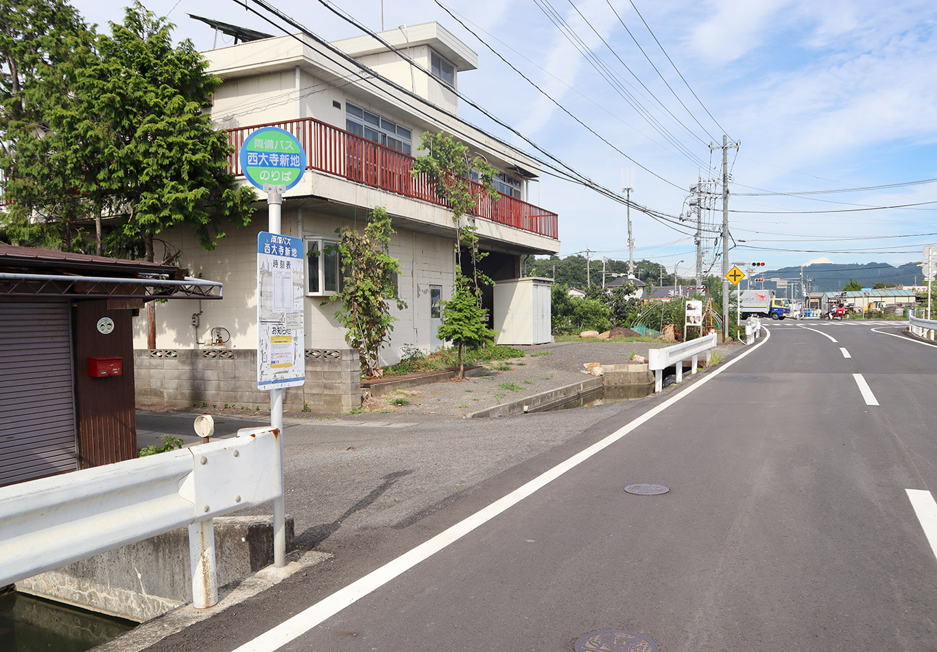 西大寺新地バス停周辺の写真